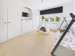 Photo 17- click for photo gallery